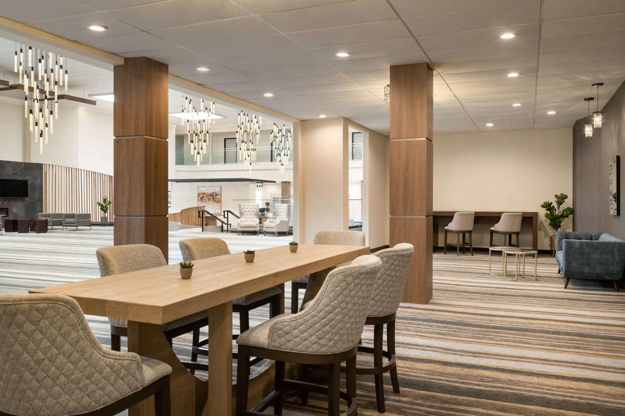 Doubletree By Hilton Fort Worth South Buitenkant foto